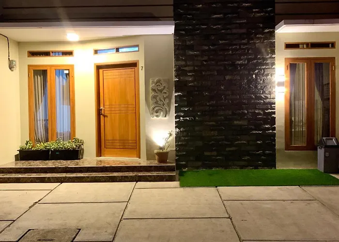 Blezz Villa Nirwana Tasik