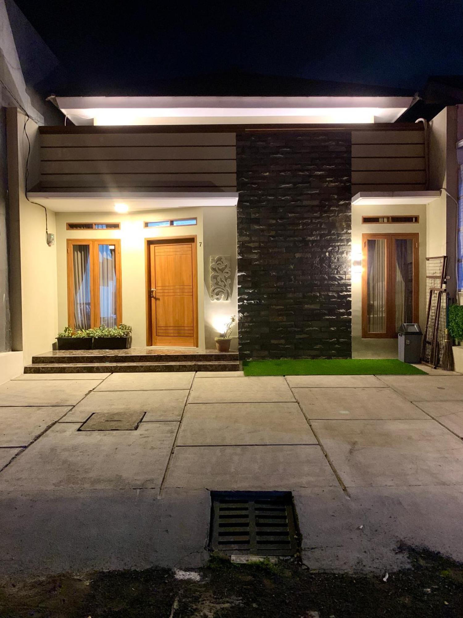 Rumah liburan Blezz Nirwana Tasik *